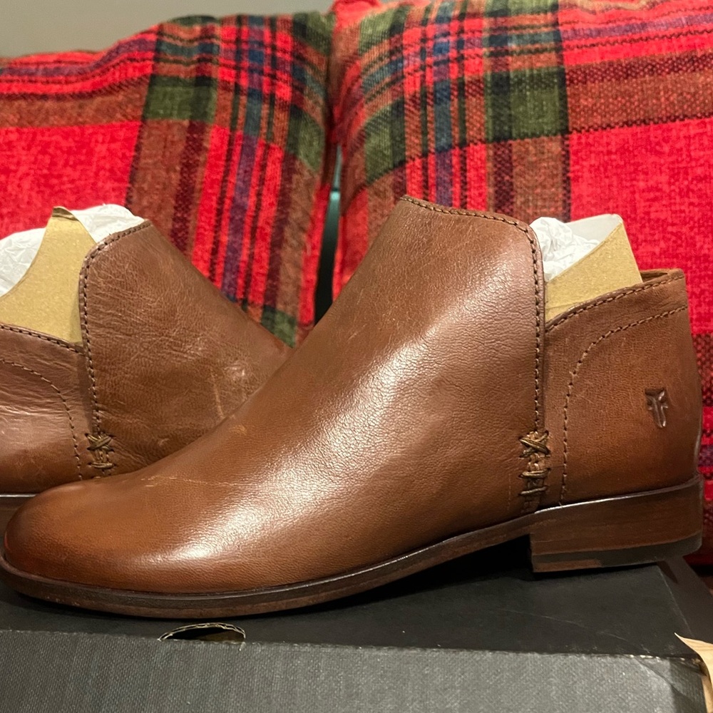 Frye Elyssa Shootie Brown Ankle Boots Women’s Size 7.0